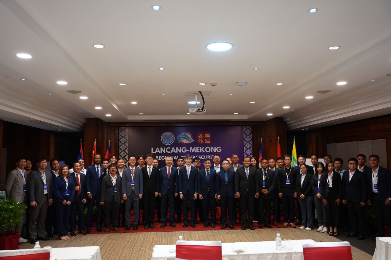 Workshop plenary and member delegations